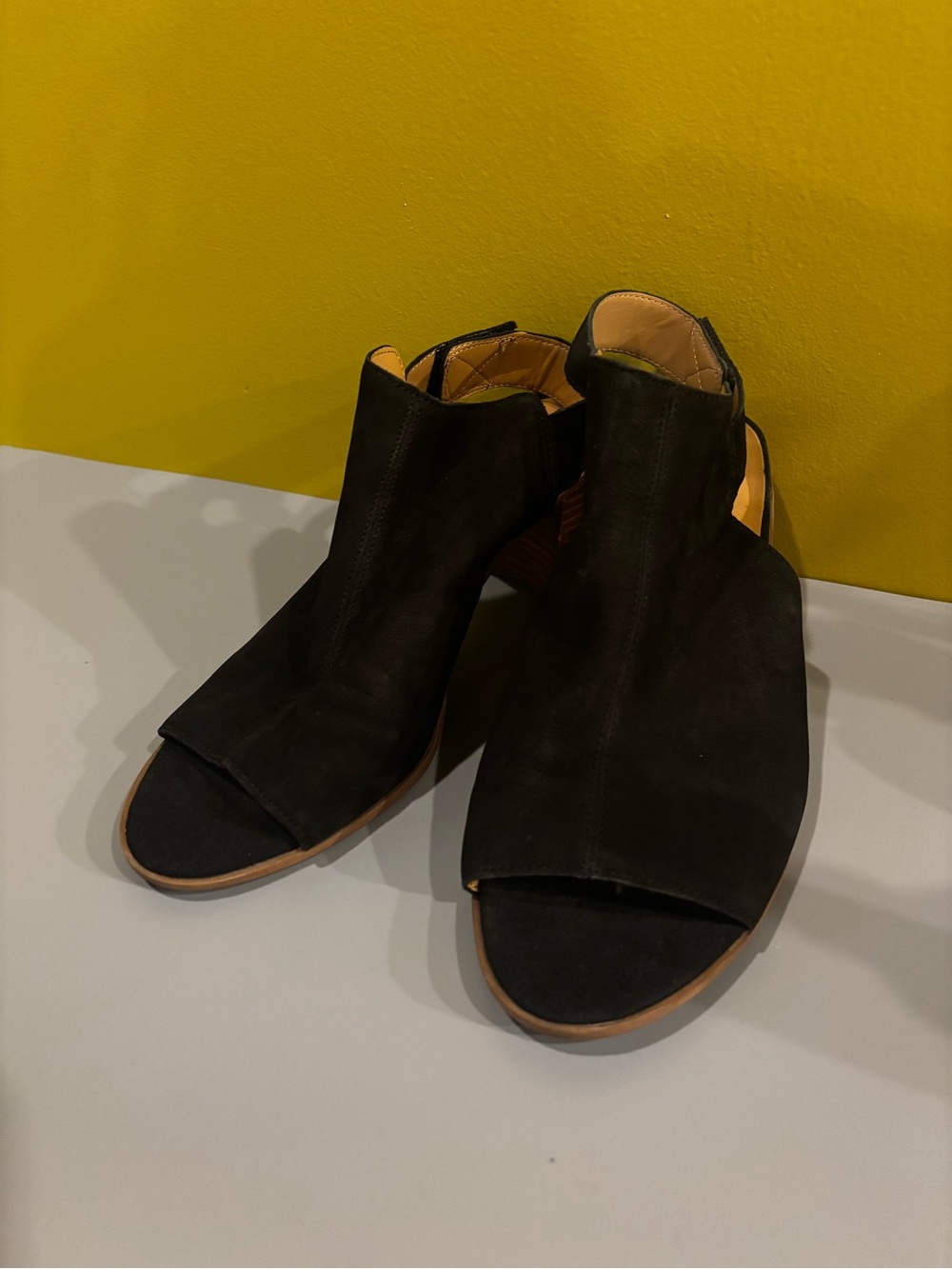 Franco Sarto Black Open-Toe Ankle Sandals0517